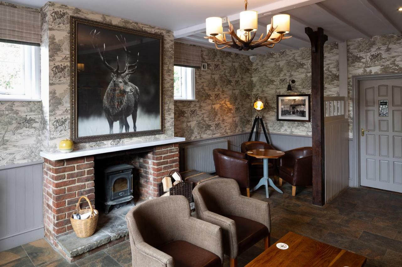 The Poacher Inn Hook  Eksteriør billede
